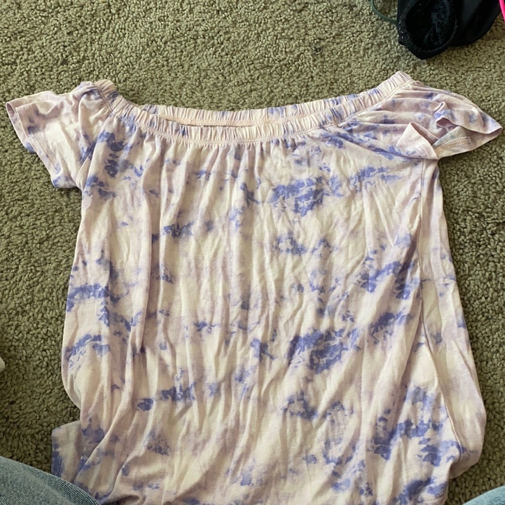 Off the shoulder t shirt from hollister